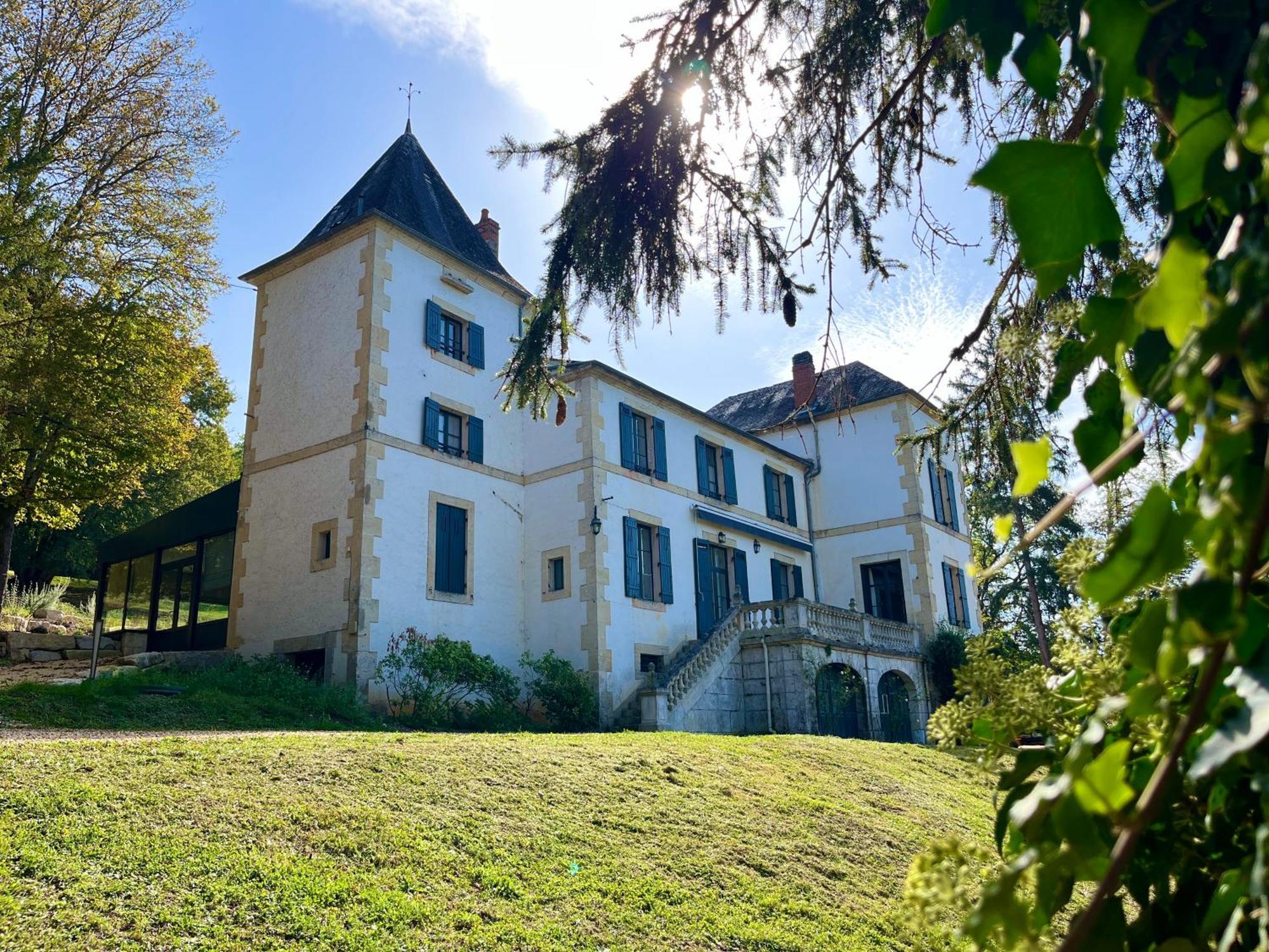 Richard Lequet Domaine Gastronomique Du Val D Atur Hotel Boulazac Isle Manoire Exterior photo